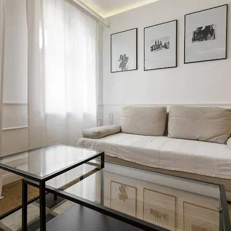 Urban Chic- Old Town - Great Location - Uniwersytecka Daire *